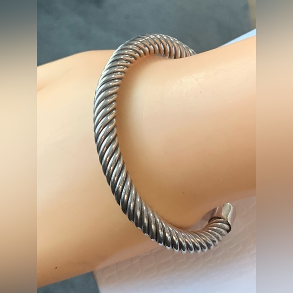 Vintage 925 Sterling Silver Heavy ( 58 g ) Twisted Rope cuff bracelet- Size 7” - Picture 2 of 9